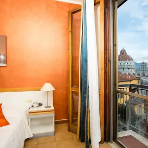 Otel Roma, Pisa